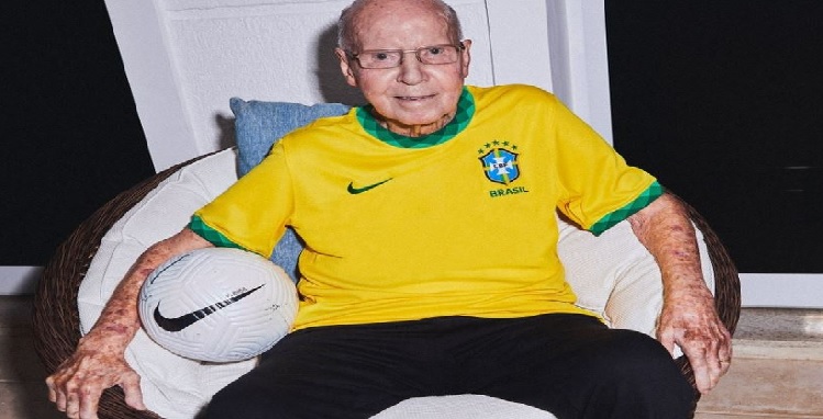 البرازيل تفقد أسطورتها التدريبية