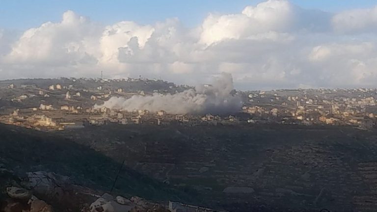 طيران العدو يغير على عيتا الشعب وبليدا