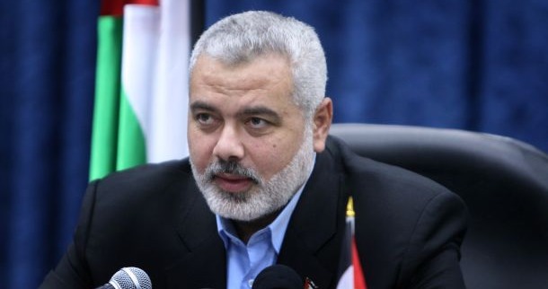 هنية يناقش إطلاق سراح الأسرى مع وزير خارجية تركيا