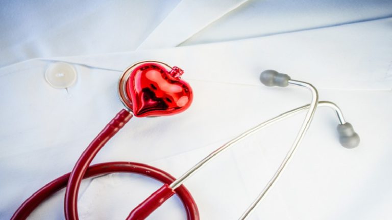 6 نصائح من طبيب القلب للعيش فترة أطول!