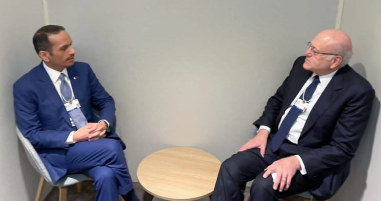 ميقاتي يلتقي نظيره القطري على هامش منتدى دافوس