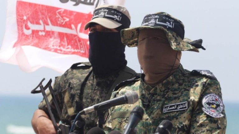 بالفيديو.. كتائب “المجاهدين” تسقط طائرة صهيونية في بيت لاهيا