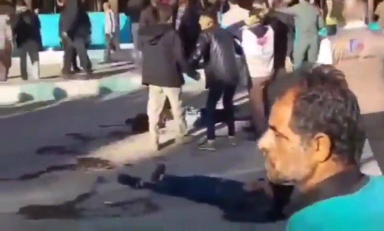 إرتفاع حصيلة التفجيرين في إيران إلى 73 شهيداً