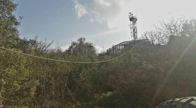 محاولات لإحراق حرج “الراهب”.. والجيش يتدخل