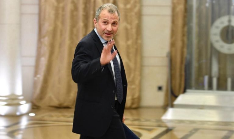 باسيل: جعجع يعيش بحلم.. ولا مانع من التحالف مع “حزب الله”
