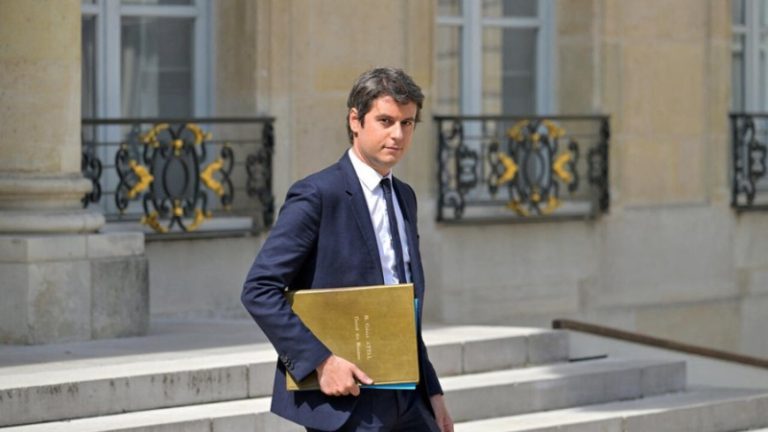 غابرييل أتال أصغر رئيس لوزراء فرنسا: يهودي عربي.. وشاذ جنسياً!