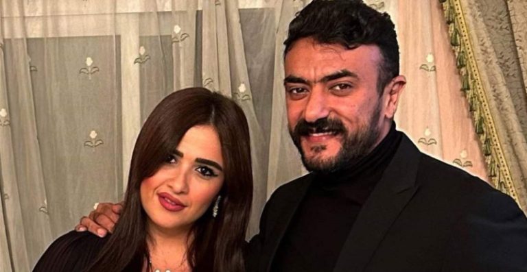 ياسمين عبد العزيز تزور طليقها في المستشفى