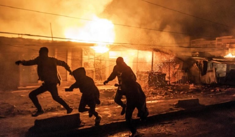 بالفيديو: انفجار غاز هائل في كينيا.. قتيلان ومئات الجرحى!