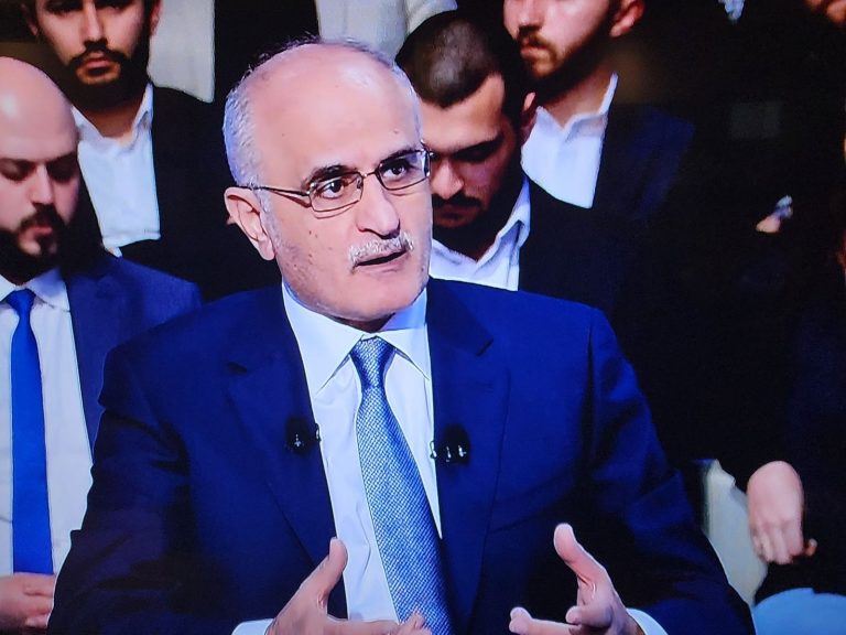 خليل: الودائع مقدسة.. والحوار يجب أن يرأسه أحد!