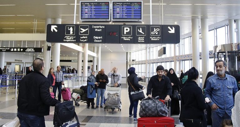 “اختفاء” حقائب “آيفون” و”بوتوكس”: التهريب شغّال في المطار ومدّعى عليهم يعملون بحريّة