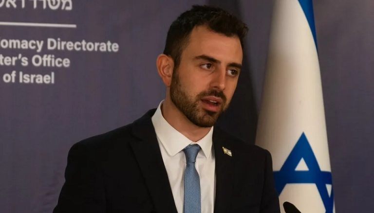 حكومة الاحتلال: سيكون الأمر سخيفاً إن أوقفنا الحرب