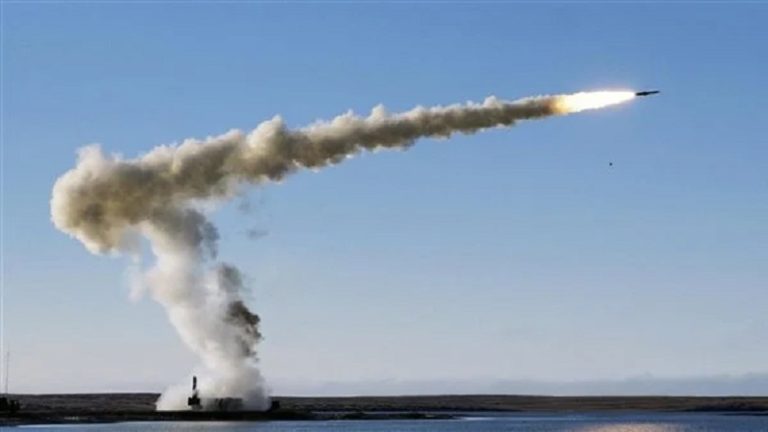 صواريخ على “مرجليوت” (فيديو)