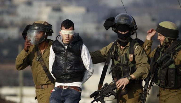 الاحتلال يعتقل 20 فلسطينياً في الضفة