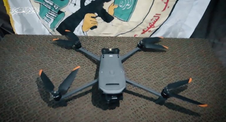 بالفيديو.. “القسام” تستولي على “درون” صهيونية