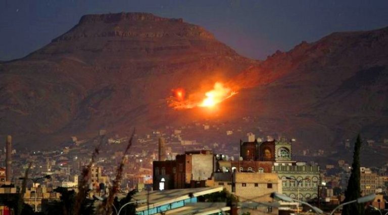 للمرة الثانية.. عدوان على منطقة رأس عيسى اليمنية