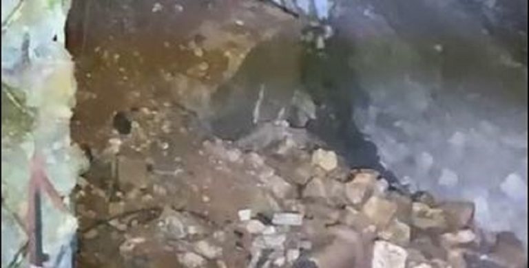 بالفيديو.. إخلاء بنايتين في الضنية