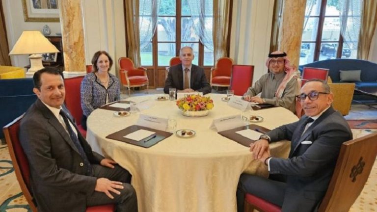 خطة عمل شاملة لـ”الخماسية”.. وإيران: لن نوافق على رئيس لا ترضى عنه السعودية!