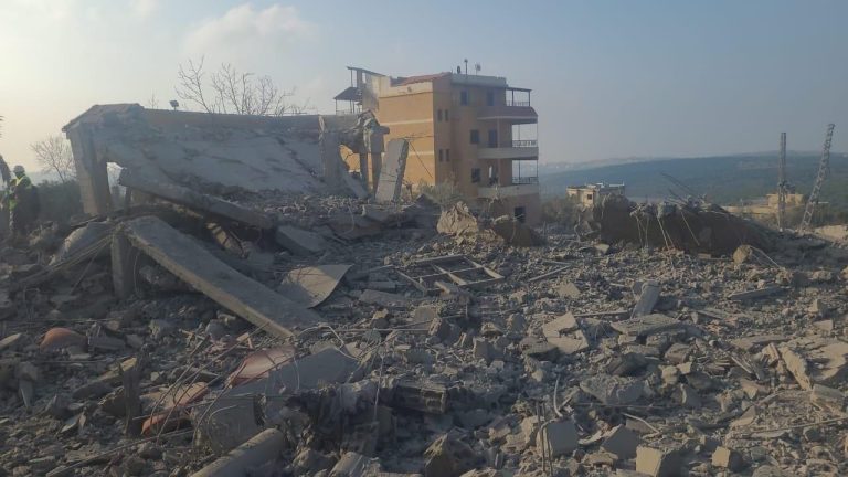 غارة على شيحين وسقوط شهداء