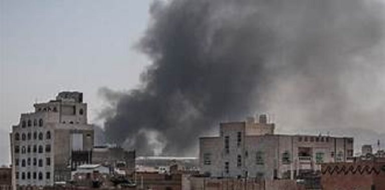 عدوان أميركي بريطاني على الحديدة