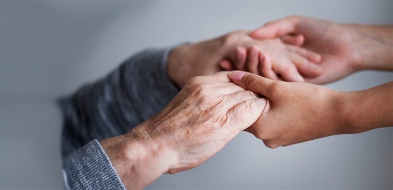 ما هي ميزات الأشخاص الذين يعيشون أكثر من مئة عام؟