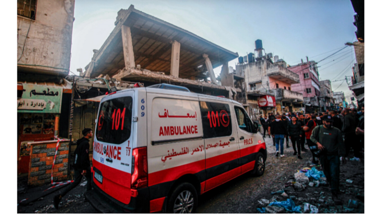 “الصحة” في غزة: الإحتلال ما زال يحاصر مجمع ناصر الطبي