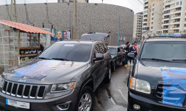 مواكب من عكار وطرابلس للمشاركة بذكرى الحريري