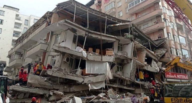 انهيار المباني يفتح ملف “المدن المنسية”!