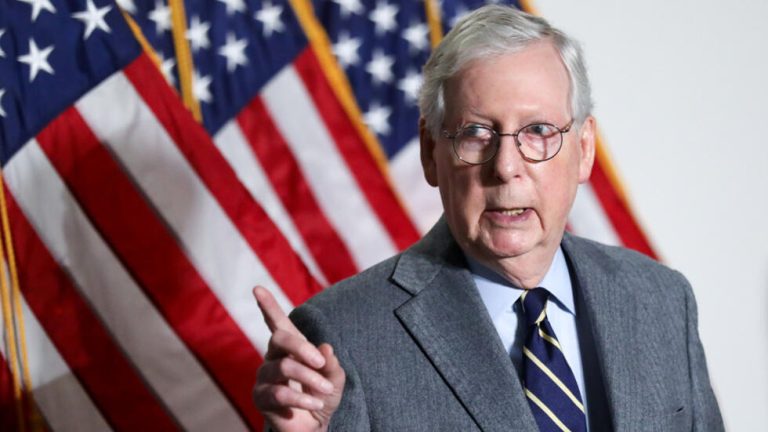 مكونيل يُعلن موعد تنحيه عن زعامة الحزب الجمهوري