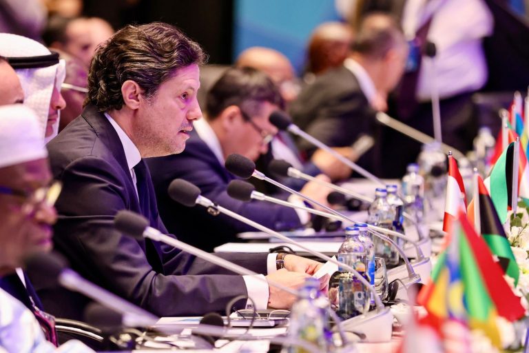 المكاري من إسطنبول: لبنان في حالة حرب حقيقية مع “إسرائيل”