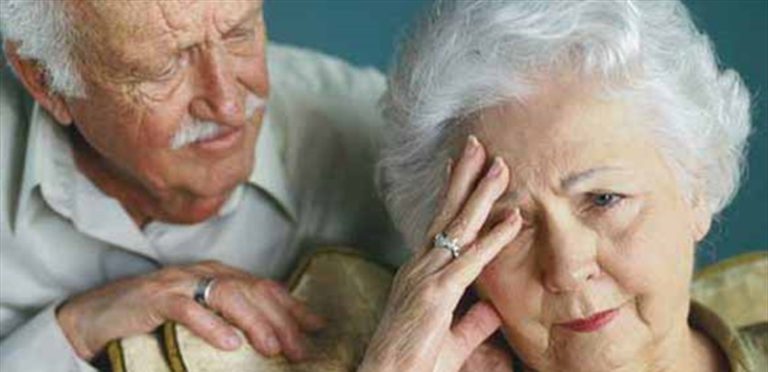 كيف يمكن التخفيف من أعراض الخرف؟