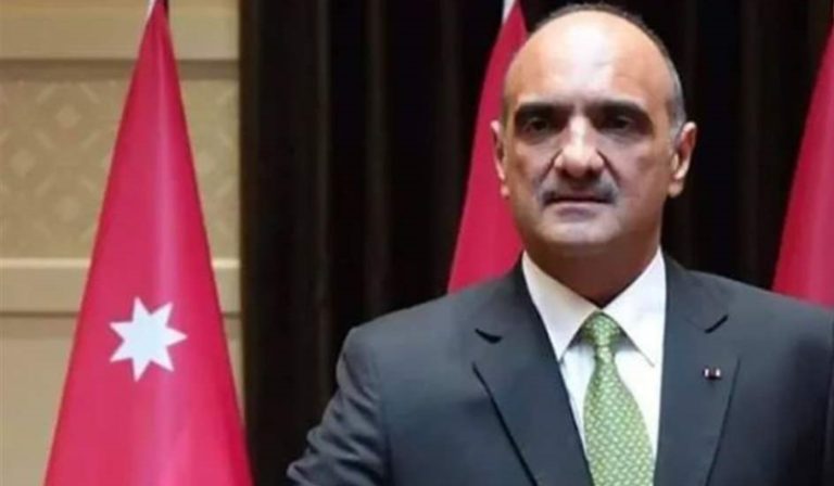 رئيس وزراء الأردن: لا جسر بري مع “إسرائيل”