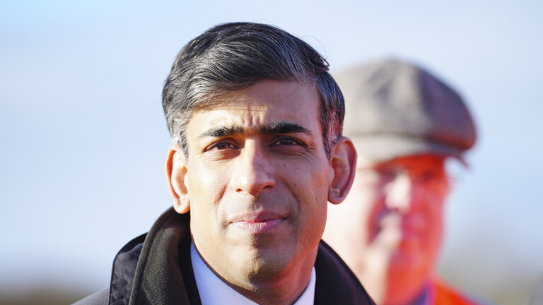 سوناك ينفي التسامح مع أي تحيّز ضد المسلمين