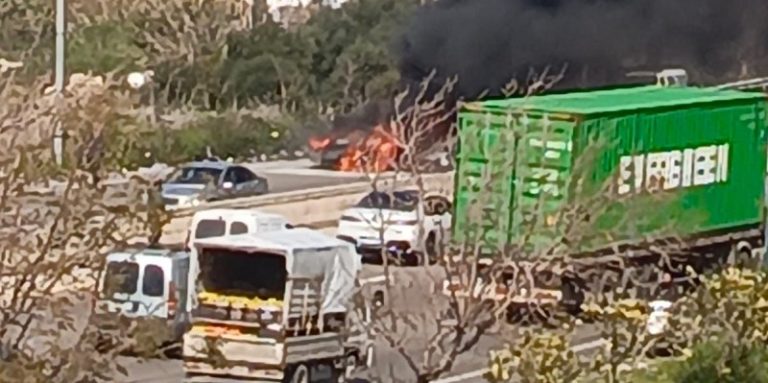 بالفيديو.. إشتعال سيارة في الغازية