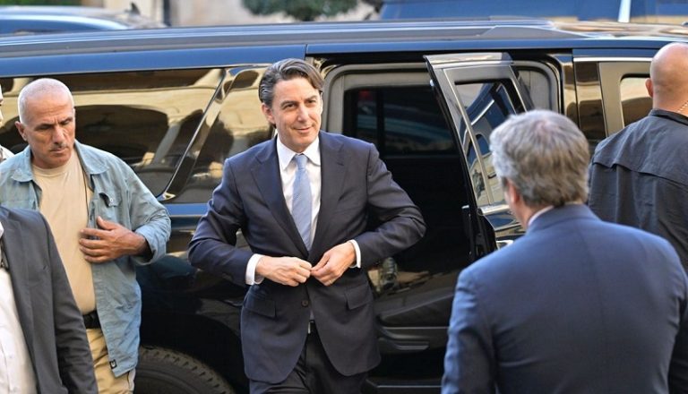 هوكشتاين حمل تهديداً ضمنياً للبنان؟