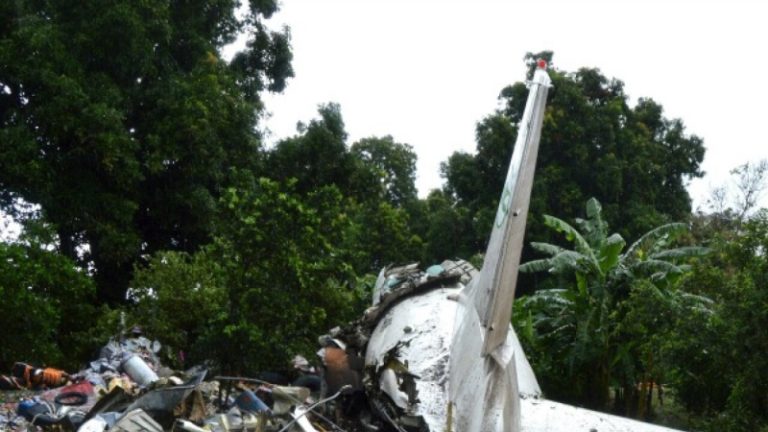 بالفيديو ـ لحظة تحطم طائرة عسكرية روسية