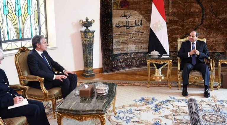 السيسي لبلينكن: لضرورة العمل على تفعيل حل الدولتين