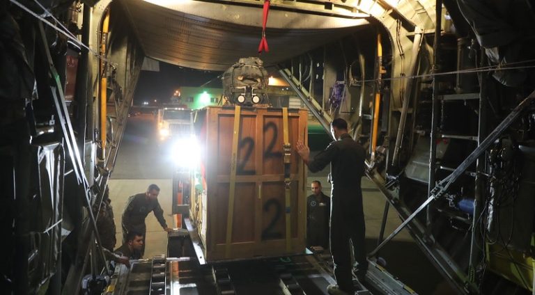 6 دول تشارك في إنزال مساعدات إنسانية جديدة لشمال غزة