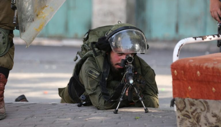 استشهاد طفل فلسطيني برصاص الاحتلال في رام الله