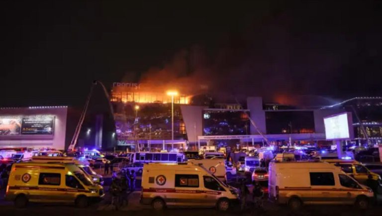 روسيا: تعرفنا على هويات 29 شخصاً قتلوا في هجوم موسكو