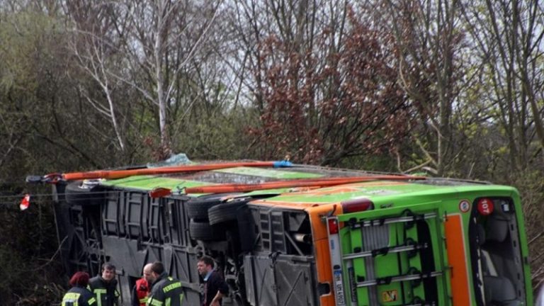 قتلى وجرحى بحادث حافلة في ألمانيا