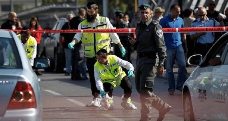 إصابتان بعملية طعن في بئر السبع.. واستشهاد المنفذ (فيديو وصور)