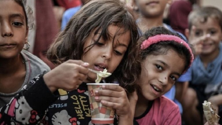 أطفال شمال غزة يعانون من سوء تغذية حاد