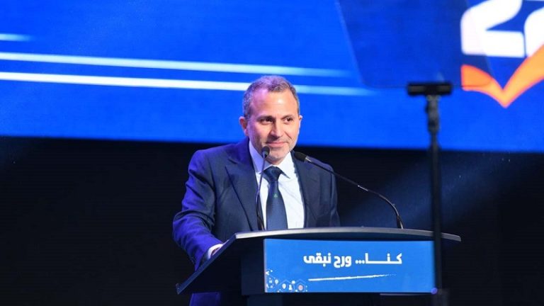 باسيل: “الحزب” خرج عن التفاهم بتخطيه سقف حماية لبنان