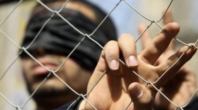 الاحتلال يضاعف قمعه للأسرى منذ بداية رمضان