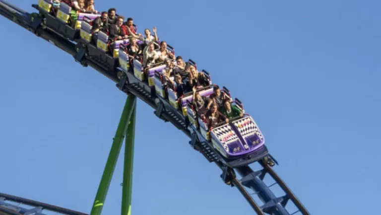 وفاة طفلتين في الملاهي!