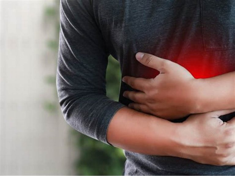 كيف يتجنب الصائم حرقة المعدة في شهر رمضان؟