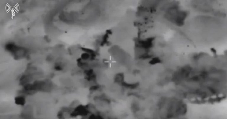 العدو ينشر مشاهد للغارات على بنت جبيل والسلطانية وصدّيقين