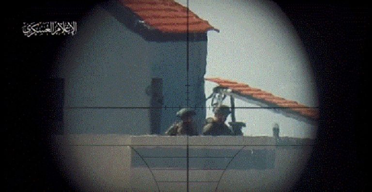 بالفيديو – هدية “القسام” لـ”أنصار الله”: قنصنا جندياً صهيونياً في “تل الهوا”!