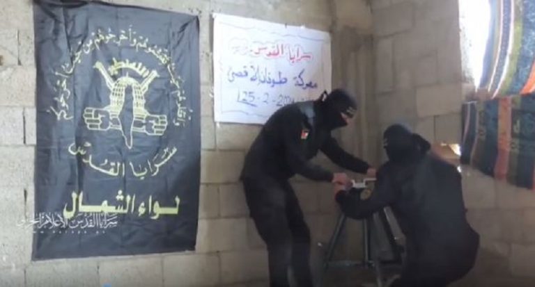 بالفيديو.. “سرايا القدس” تقصف جنود العدو في جباليا