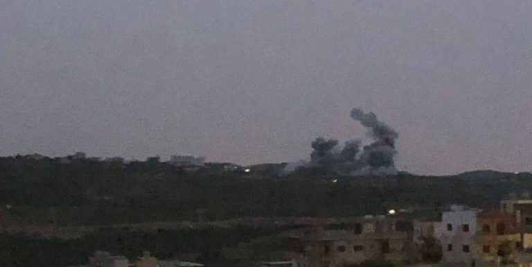 معلومات عن سقوط شهداء وجرحى بغارة طيرحرفا (فيديو)